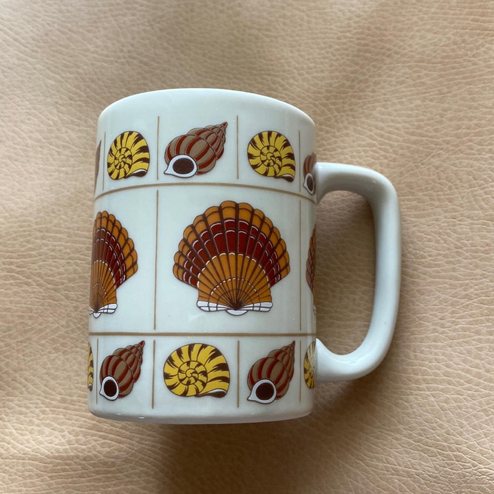 *4*Vintage Otagiri Japan Seashell Mugs
